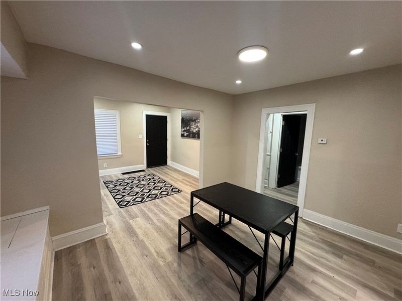 14910 Kingsford Avenue, Cleveland, OH 44128 Photo 11