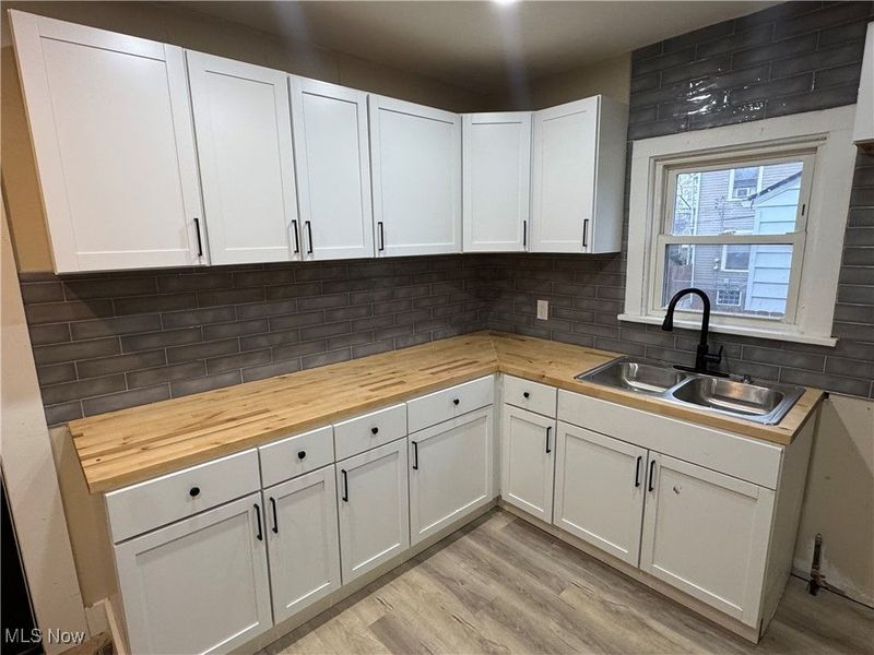 14910 Kingsford Avenue, Cleveland, OH 44128 Photo 14