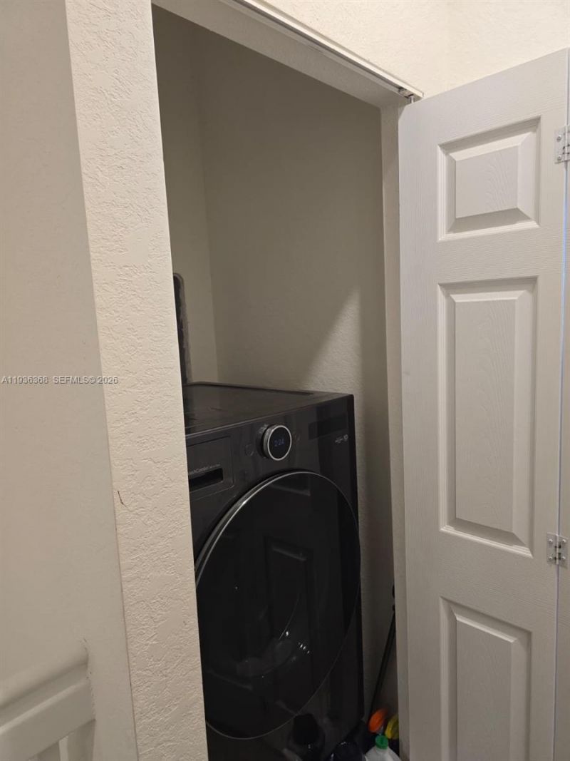 3368 W 105th Ter, Hialeah, FL 33018 Photo