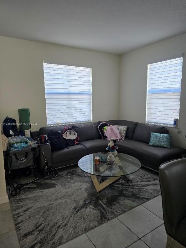 3368 W 105th Ter, Hialeah, FL 33018 Photo