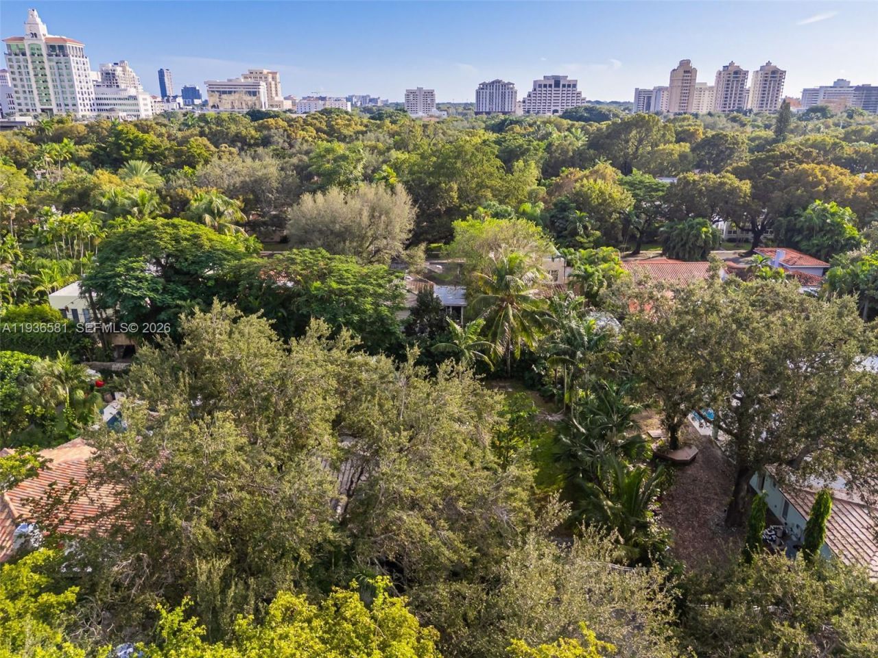 446 Madeira Ave, Coral Gables, FL 33134 Photo