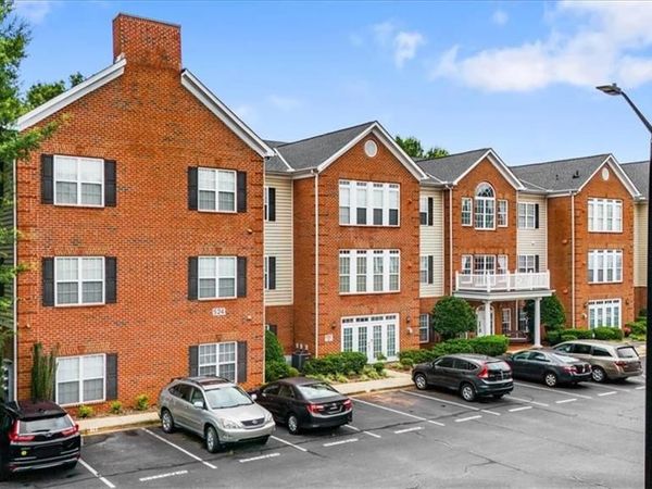 524 College Road, Unit 306, Greensboro, NC 27410