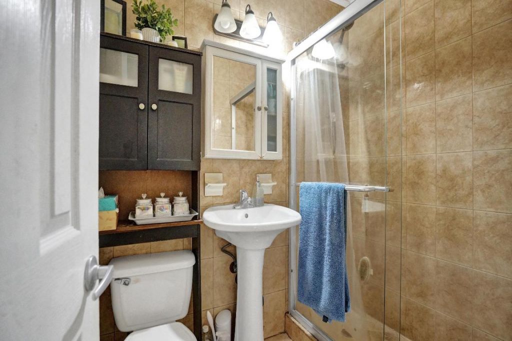 640 NE 24th Street, Pompano Beach, FL 33064 Photo