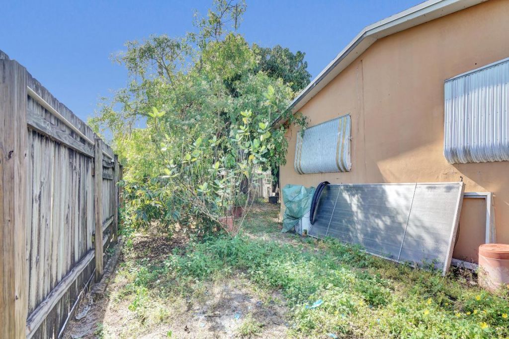 640 NE 24th Street, Pompano Beach, FL 33064 Photo