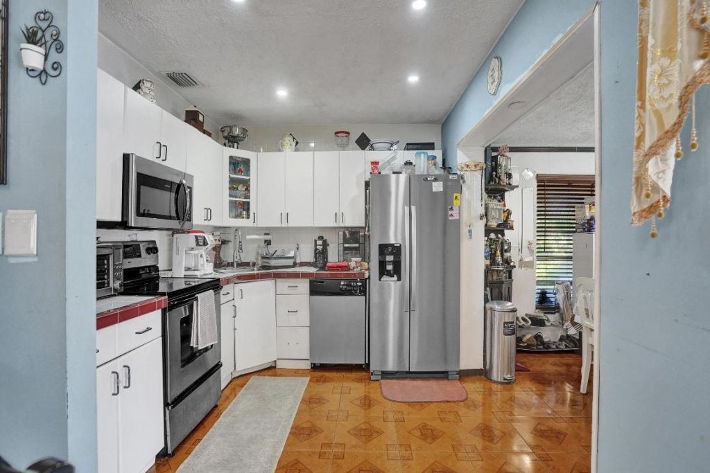 640 NE 24th Street, Pompano Beach, FL 33064 Photo