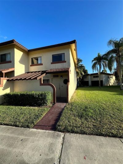 4624 NW 90th Avenue, Unit 4624, Sunrise, FL 33351 Photo
