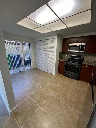 4624 NW 90th Avenue, Unit 4624, Sunrise, FL 33351 Photo