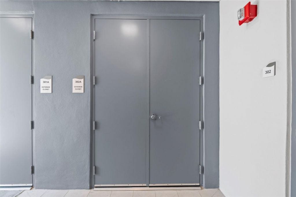 160 Isle Of Venice Drive, Unit 302, Fort Lauderdale, FL 33301 Photo