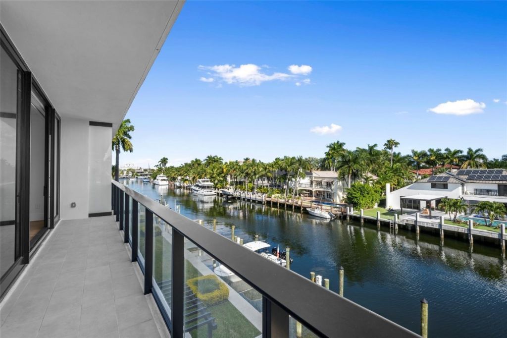 160 Isle Of Venice Drive, Unit 302, Fort Lauderdale, FL 33301 Photo