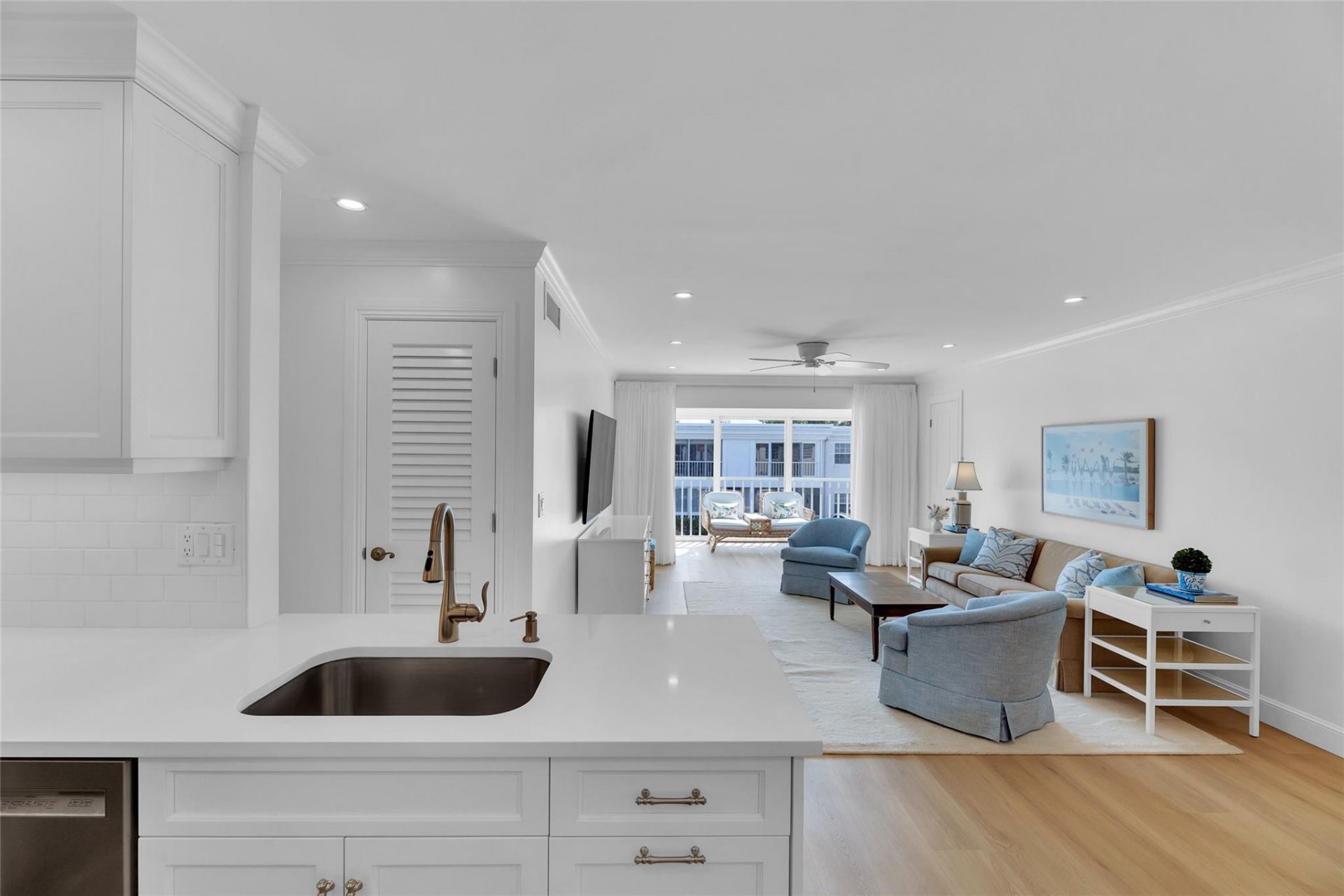 6299 Bay Club Drive, Unit 4, Fort Lauderdale, FL 33308 Photo