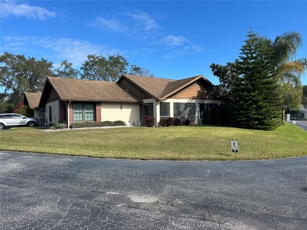 7638 ROCKVILLE COURT, NEW PORT RICHEY, FL 34654