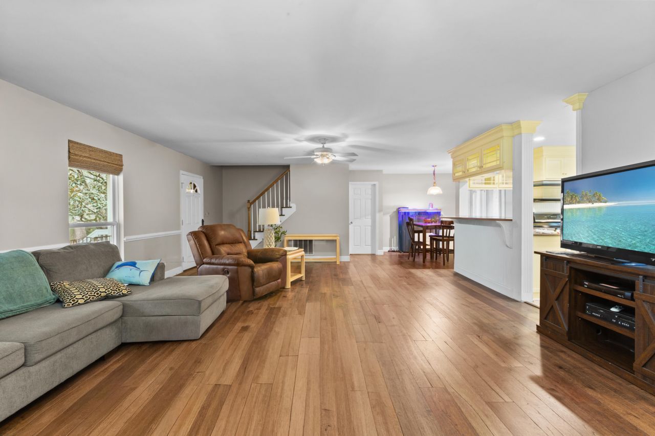 245 Kingrail Lane Photo 38