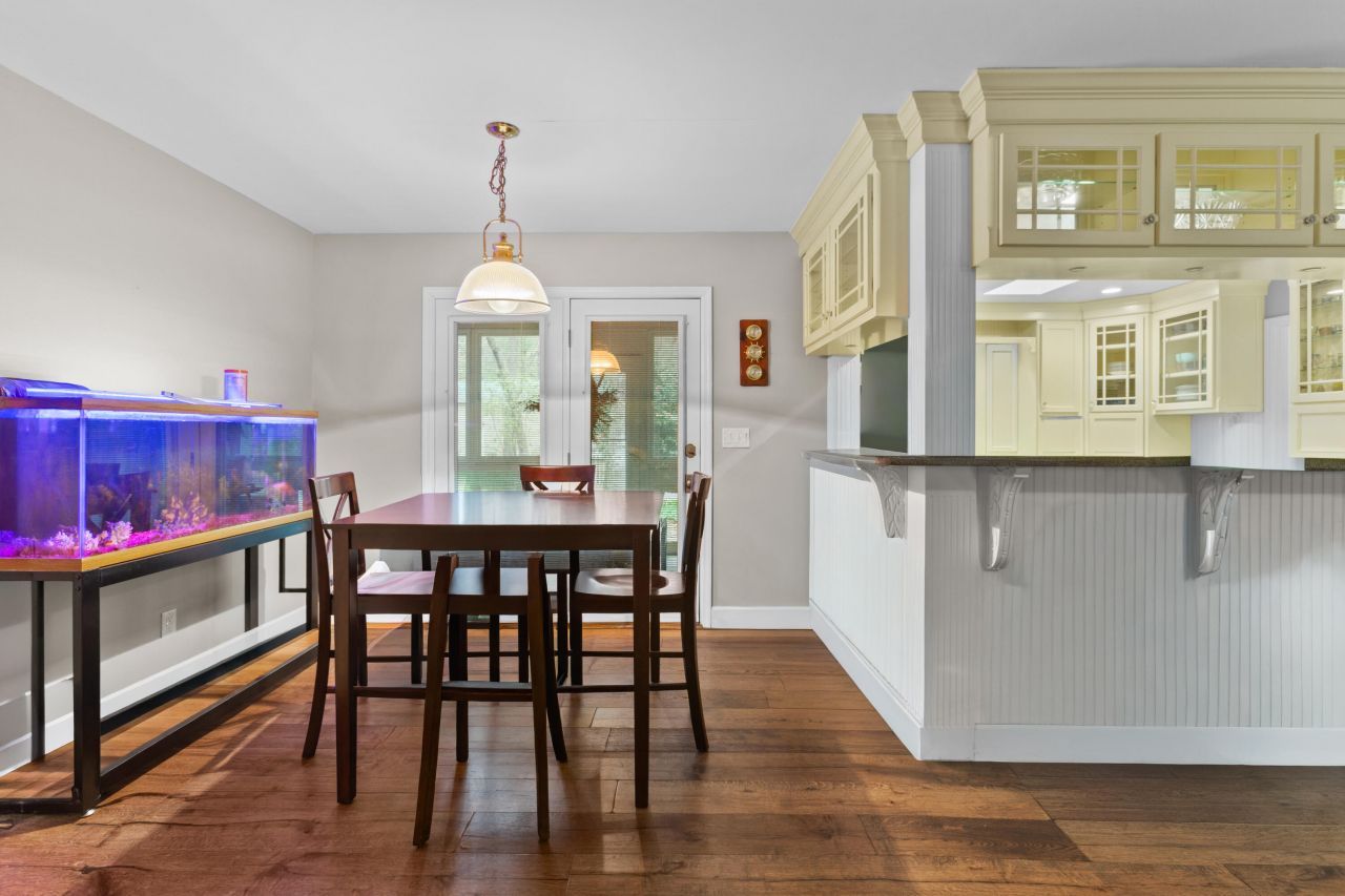 245 Kingrail Lane Photo 40