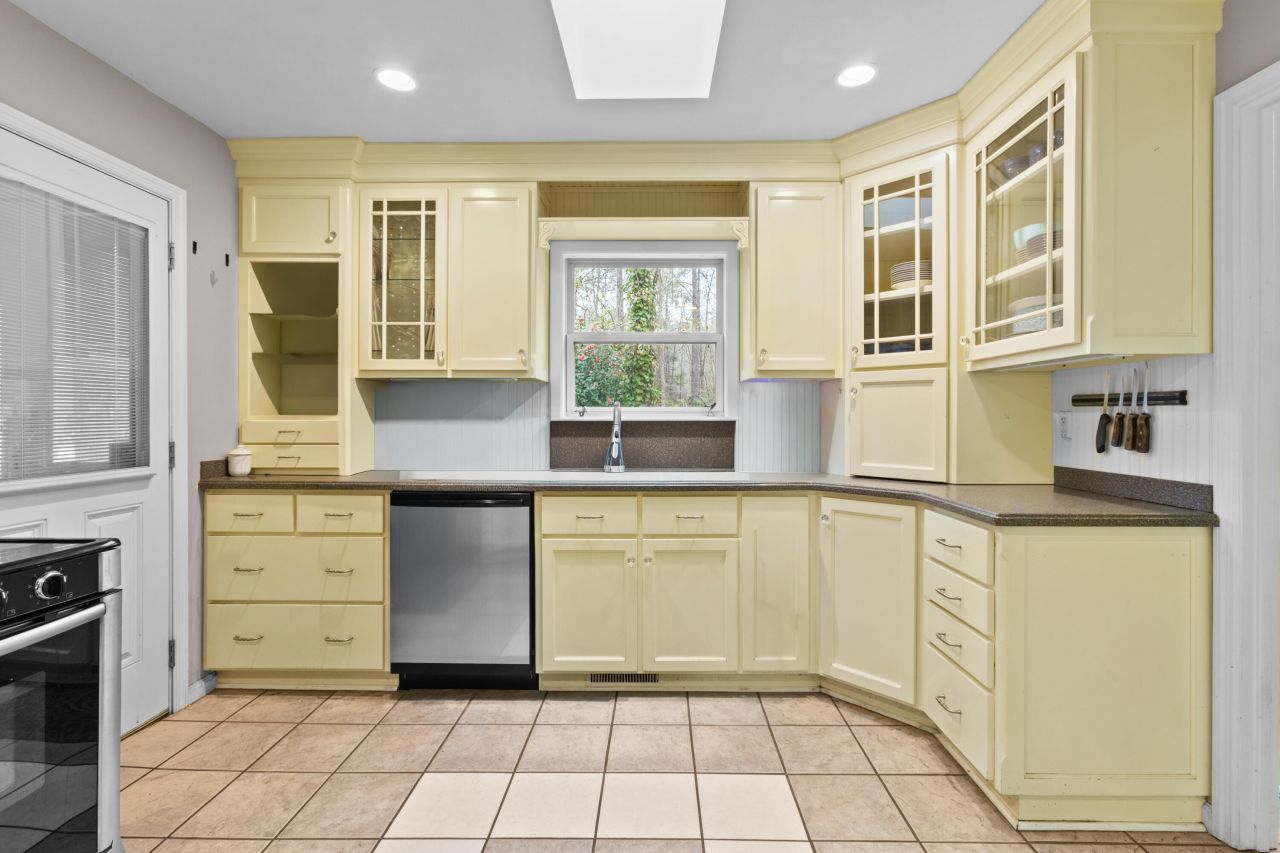 245 Kingrail Lane Photo 41