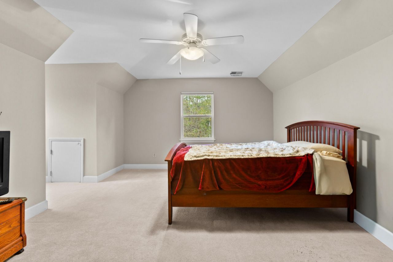 245 Kingrail Lane Photo 46