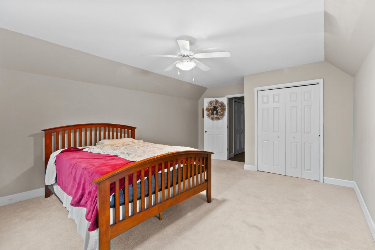 245 Kingrail Lane Photo 47