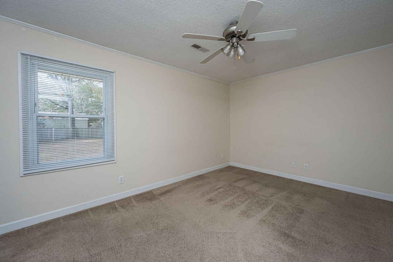 185 Monitor Circle Photo 10