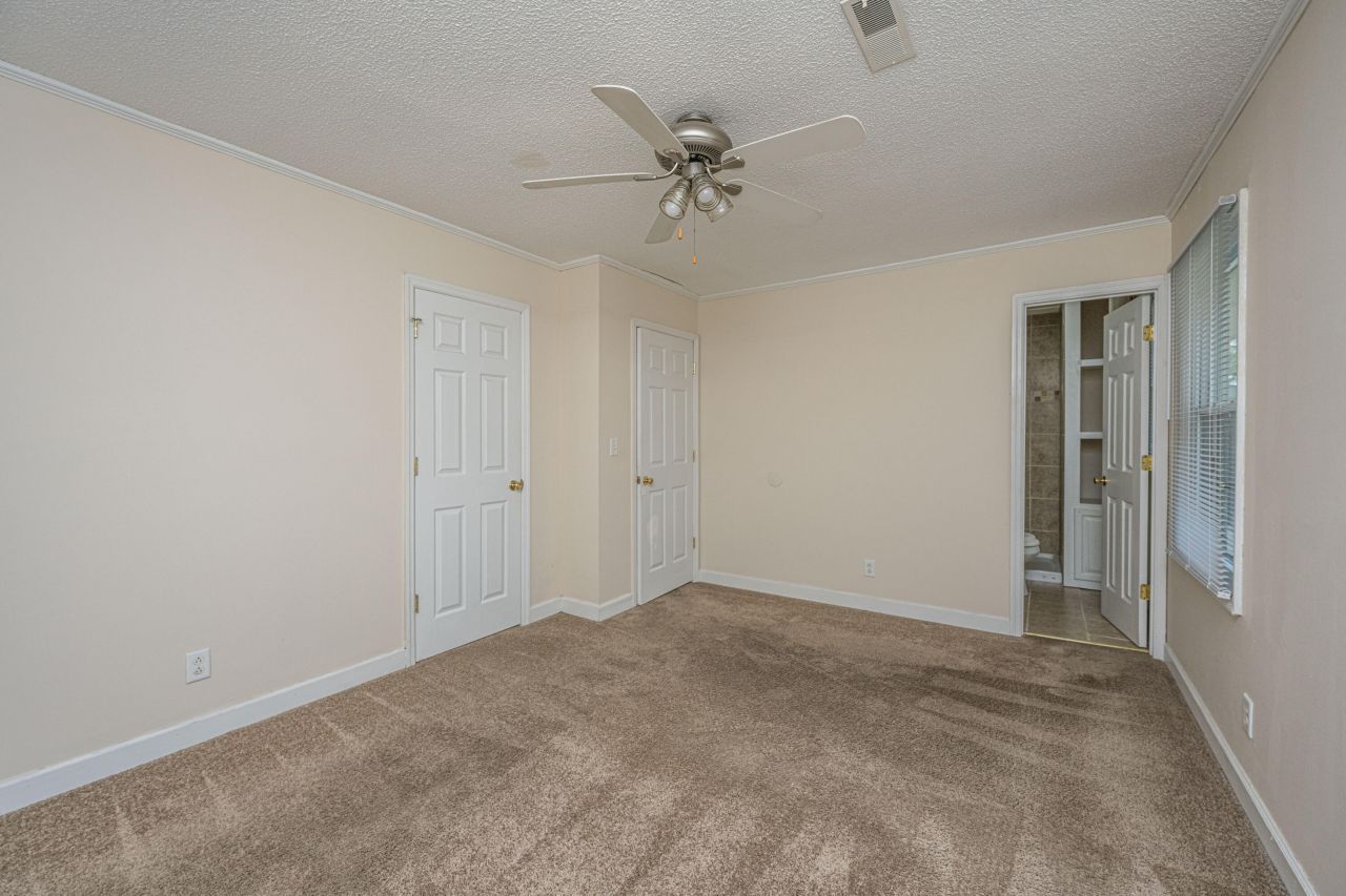 185 Monitor Circle Photo 13