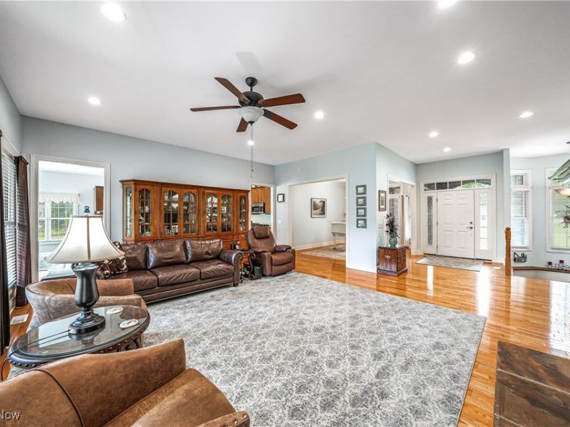 11383 Rolling Meadows Drive, Garrettsville, OH 44231 Photo 14