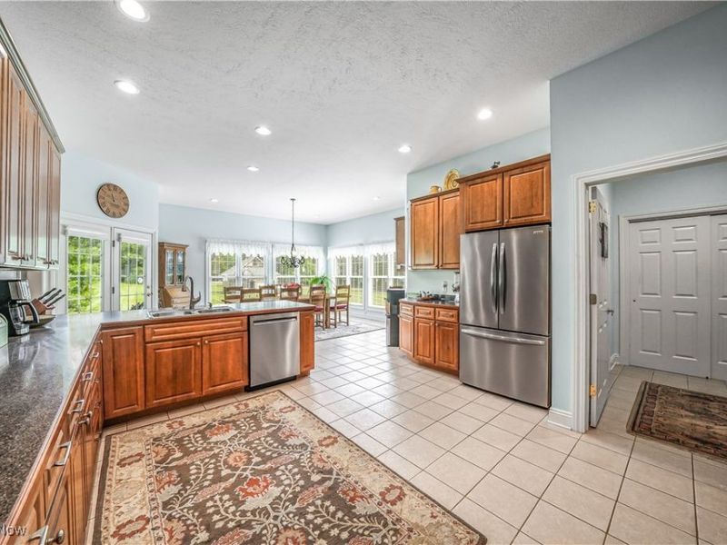 11383 Rolling Meadows Drive, Garrettsville, OH 44231 Photo 23