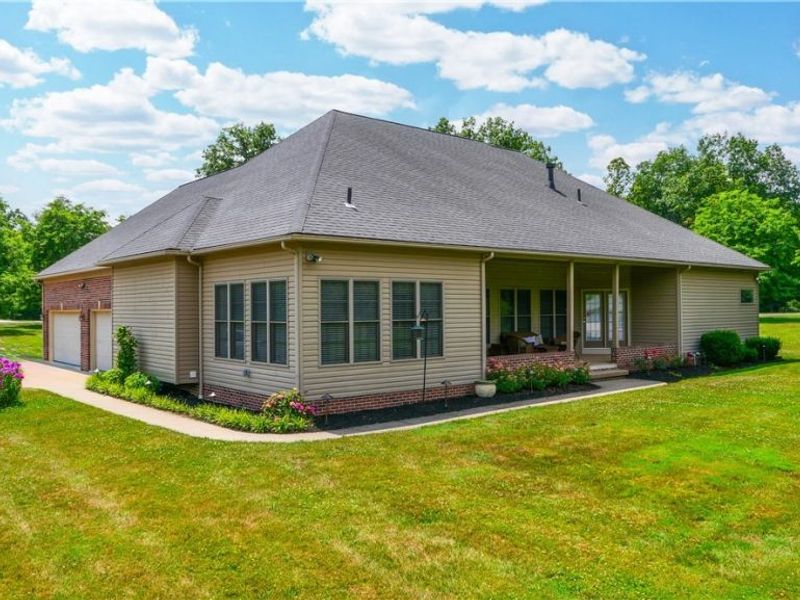 11383 Rolling Meadows Drive, Garrettsville, OH 44231 Photo 3