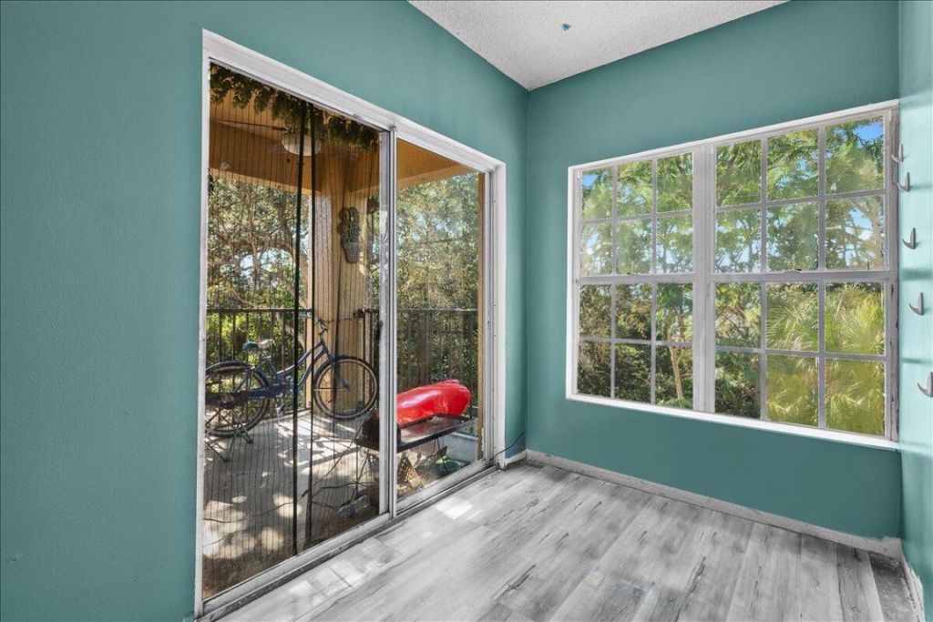 10360 Fox Trail Road S, Unit 1613, Royal Palm Beach, FL 33411 Photo