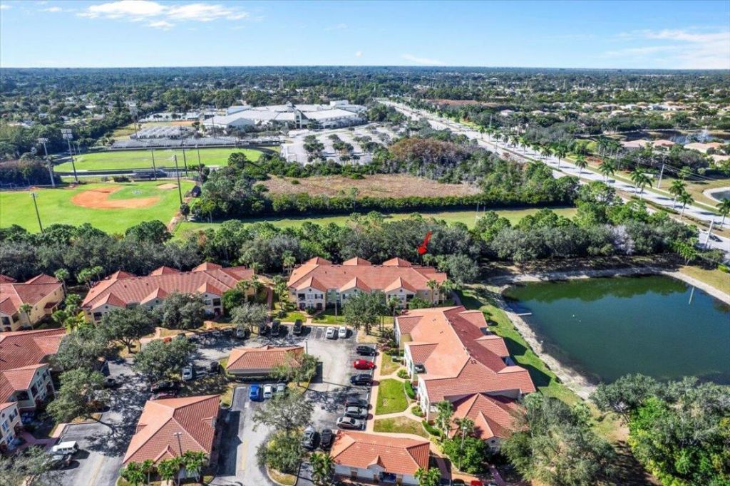 10360 Fox Trail Road S, Unit 1613, Royal Palm Beach, FL 33411 Photo