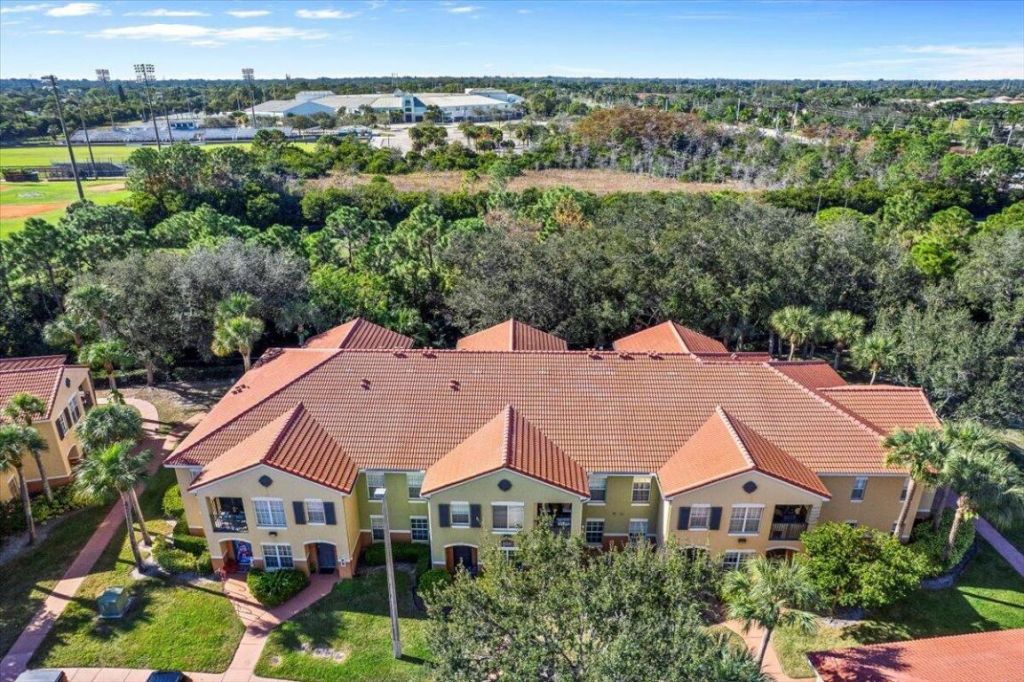 10360 Fox Trail Road S, Unit 1613, Royal Palm Beach, FL 33411 Photo