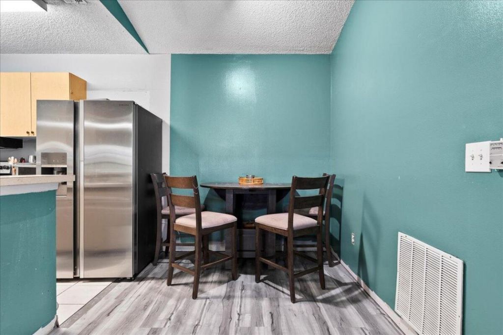 10360 Fox Trail Road S, Unit 1613, Royal Palm Beach, FL 33411 Photo