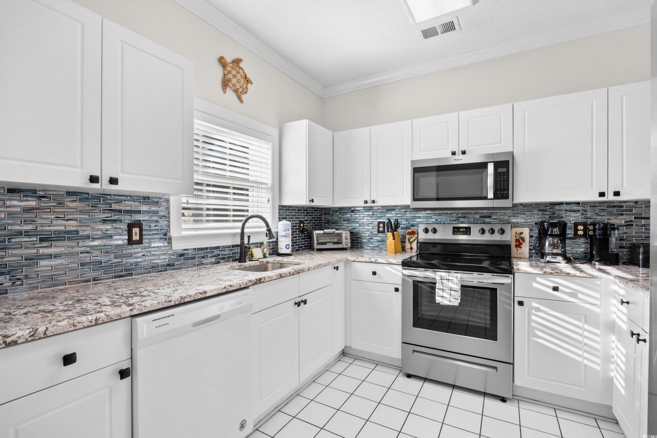 5750 Oyster Catcher Dr. Photo 15