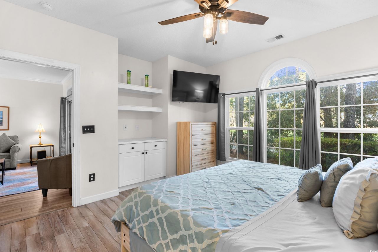 5750 Oyster Catcher Dr. Photo 18