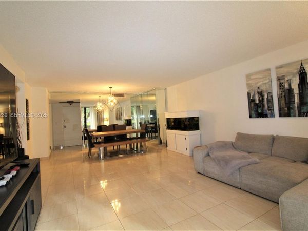 2500 Parkview Dr , Unit 315, Hallandale Beach, FL 33009