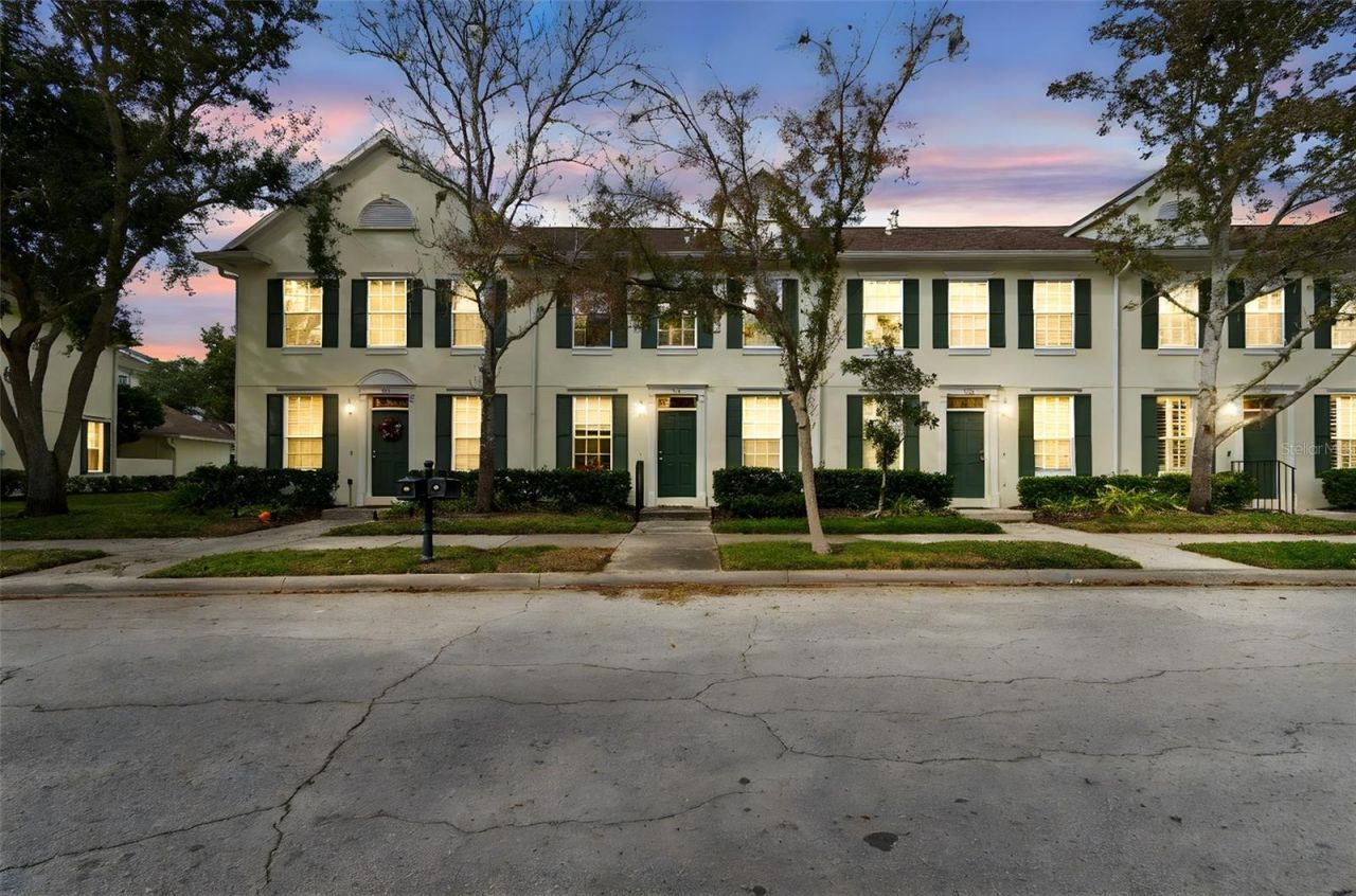 9811 W Park Village Drive, Tampa, FL 33626 Main Photo