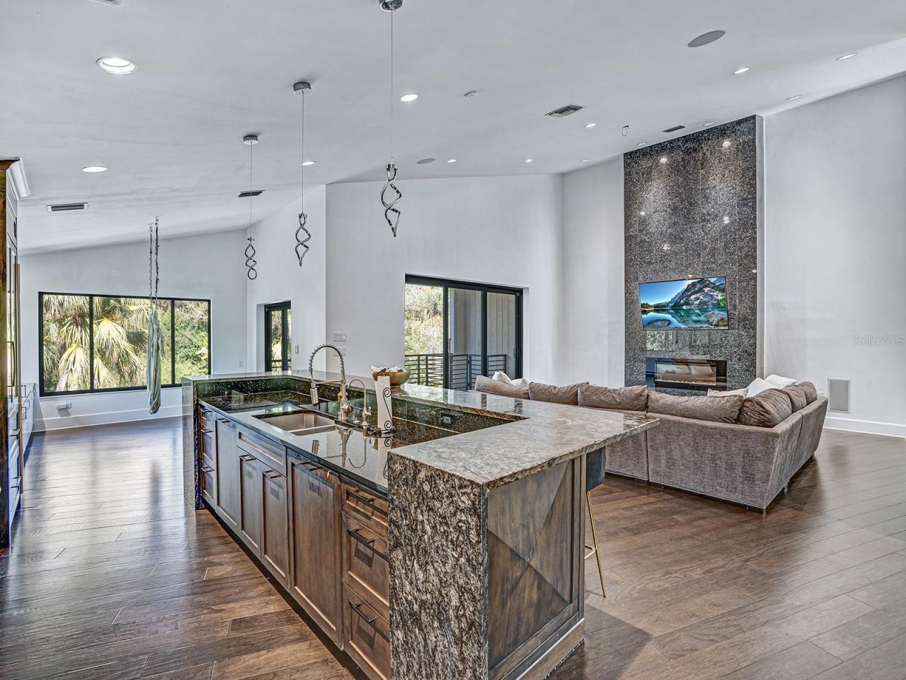 1609 Hampton Court, Safety Harbor, FL 34695 Photo