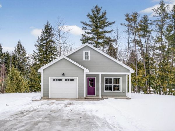 4 Brightons Way, Poland, ME 04274