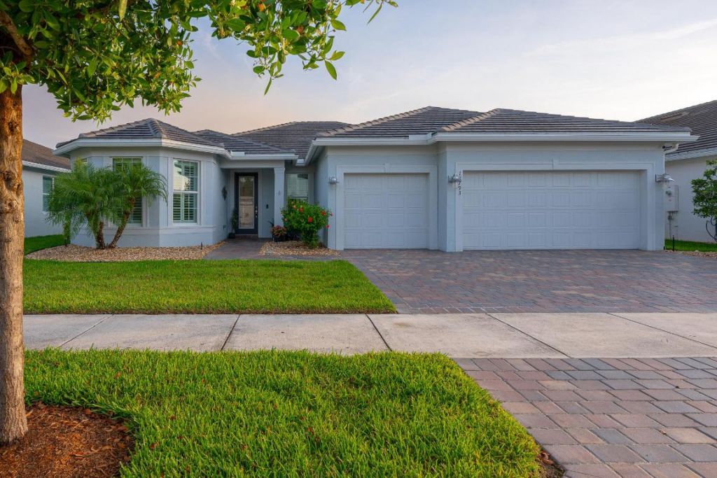 12793 SW Vermillion Circle, Port Saint Lucie, FL 34987 Photo