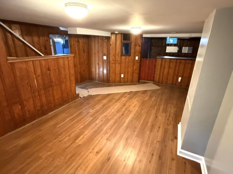 667 S Oakley Avenue, Columbus, OH 43204 Photo 23