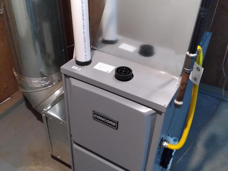 667 S Oakley Avenue, Columbus, OH 43204 Photo 32