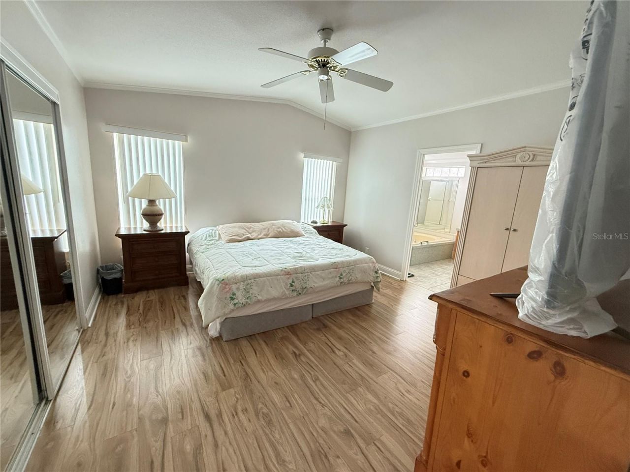 383 Mount Richmond Avenue Ne, Unit 339, Saint Petersburg, FL 33702 Photo