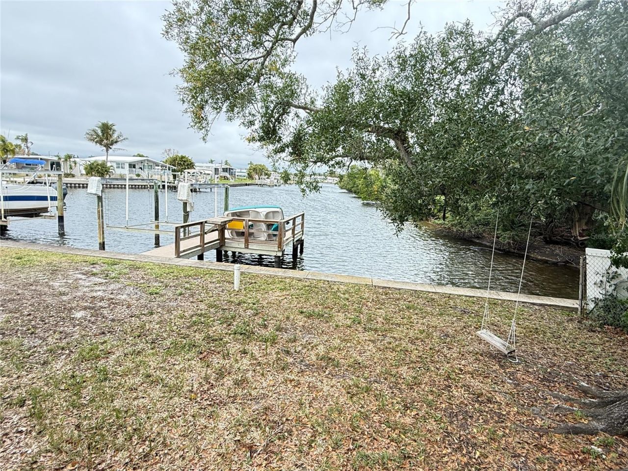 383 Mount Richmond Avenue Ne, Unit 339, Saint Petersburg, FL 33702 Photo