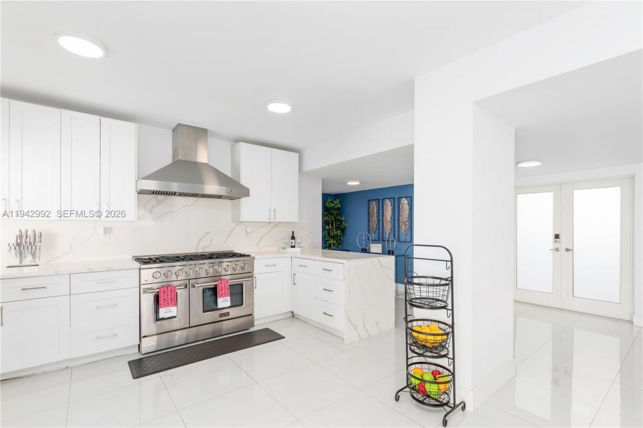 18555 SW 83rd Pl , Cutler Bay, FL 33157 Photo