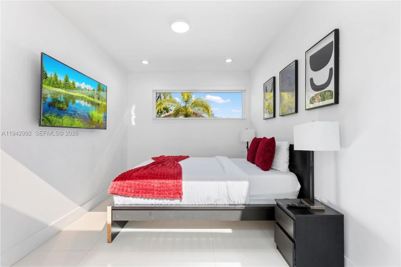 18555 SW 83rd Pl , Cutler Bay, FL 33157 Photo