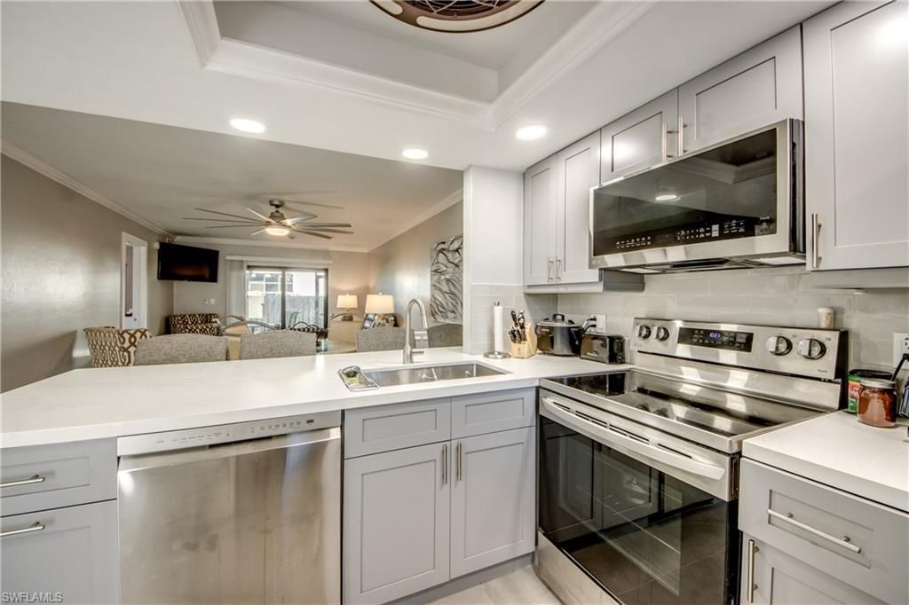 22796 Island Pines Way, Unit 111, Fort Myers Beach, FL 33931 Photo
