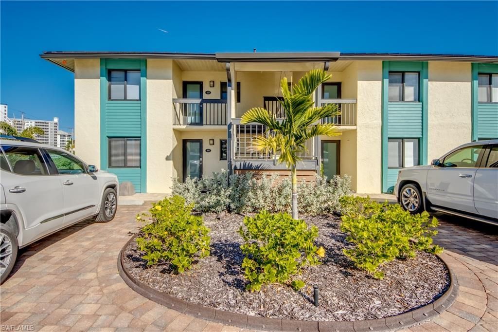 22796 Island Pines Way, Unit 111, Fort Myers Beach, FL 33931 Photo