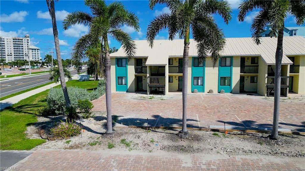 22796 Island Pines Way, Unit 111, Fort Myers Beach, FL 33931 Photo