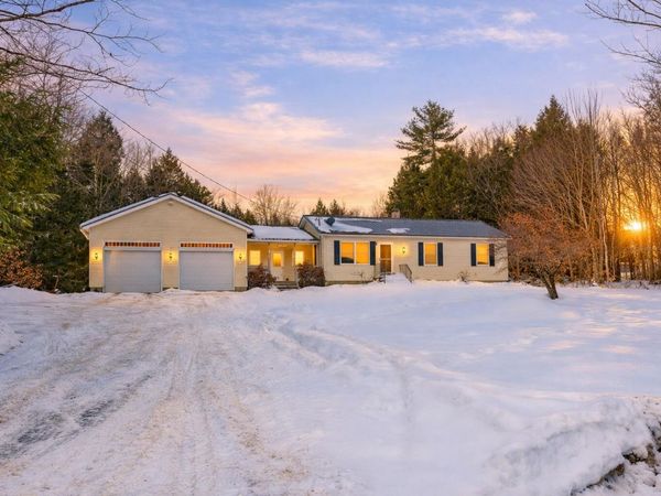 86 Back Cove Drive, Turner, ME 04282