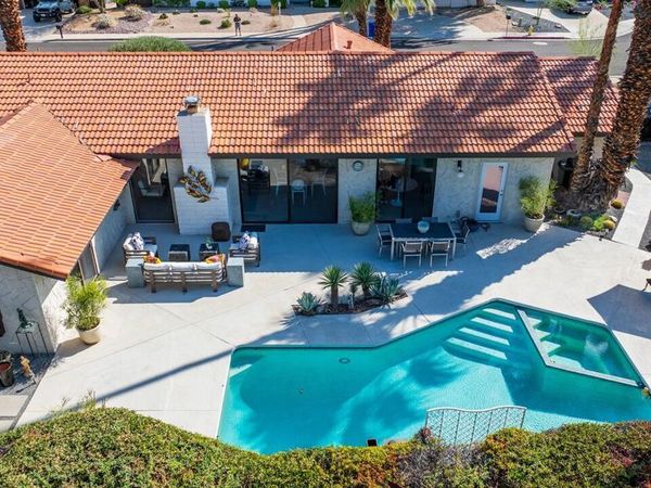 2964 E Orella Circle, Palm Springs, CA 92264