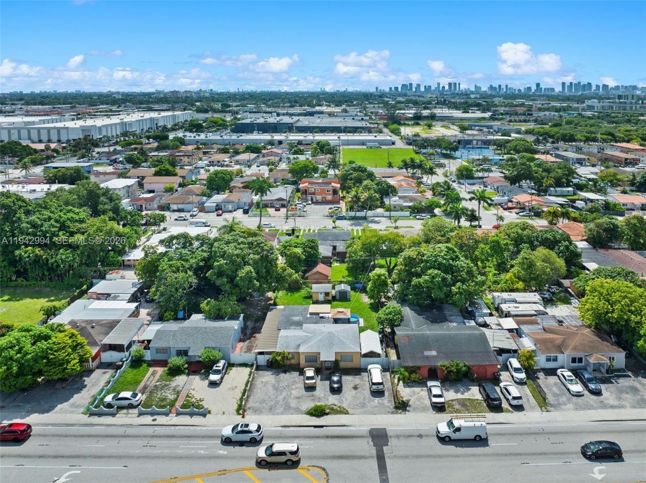 871 SE 8th Ave , Hialeah, FL 33010 Photo