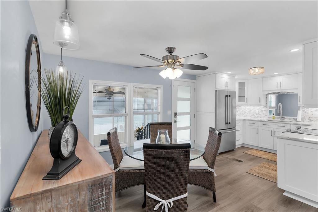 639 Palm Ave, Goodland, FL 34140 Photo