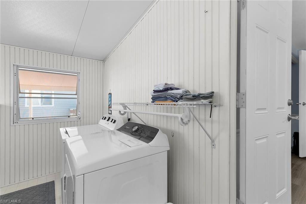 639 Palm Ave, Goodland, FL 34140 Photo